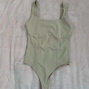 Abercrombie and fitch nude tan‎ cream bodysuit size XS